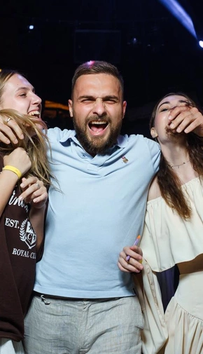 МУЗЫКАЛЬНАЯ СОТНЯ